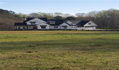 Stunning House and Equestrian Center Home